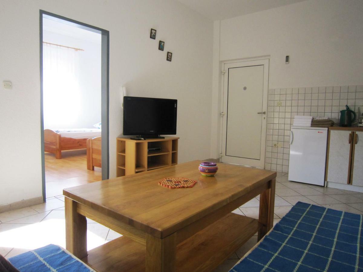 וודיצה Apartments Milic מראה חיצוני תמונה