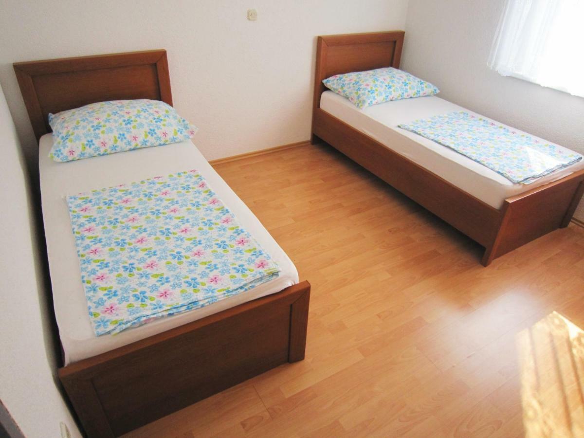 וודיצה Apartments Milic מראה חיצוני תמונה