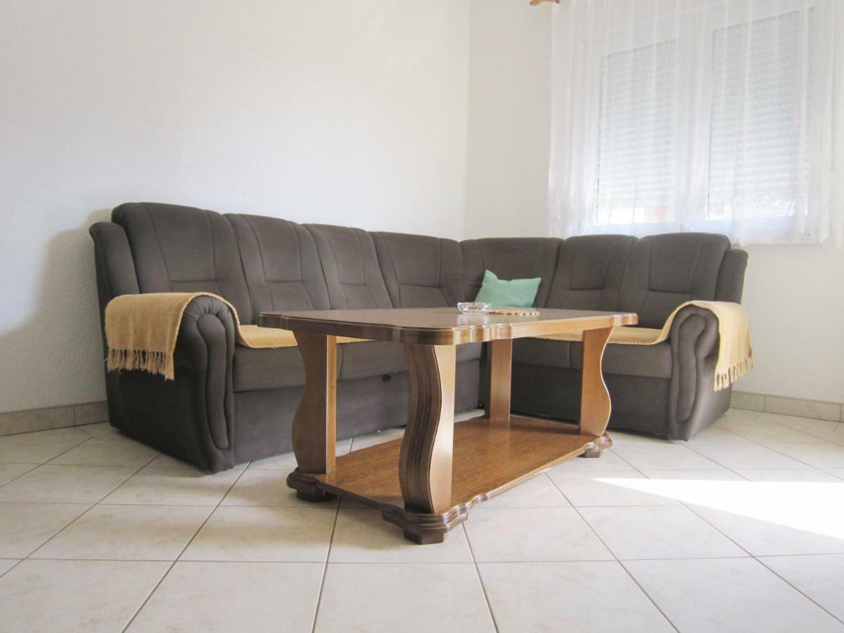 וודיצה Apartments Milic מראה חיצוני תמונה